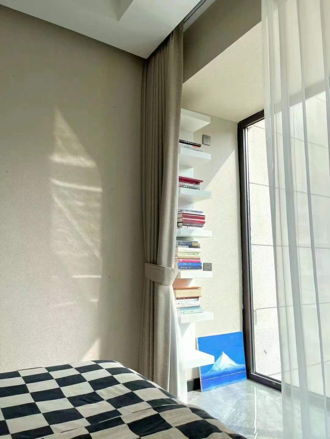 龙湖九里晴川-现代简约-卧室设计效果图